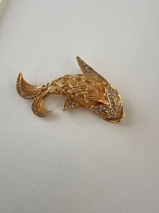 Vintage Christian Dior Gold Plated Phinestone Koi Fish Brooch - Picture 2 of 6